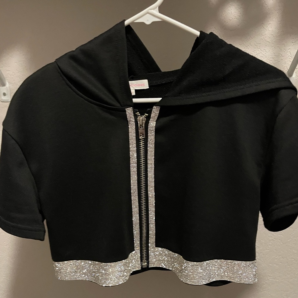 🌸Cropped Rhinestone Jacket🌸